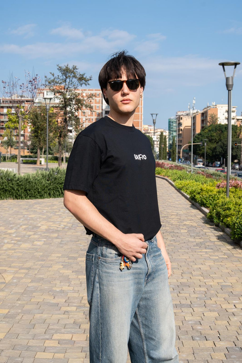 SE MI VEDI FLIRTARE CON TE ( PERFAVORE COLLABORA)